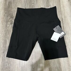 Sleek Black Women's Bike Shorts